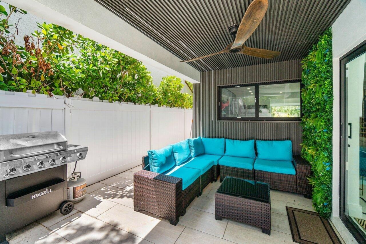 2724 N Ocean Boulevard, Fort Lauderdale, FL 33308 Photo