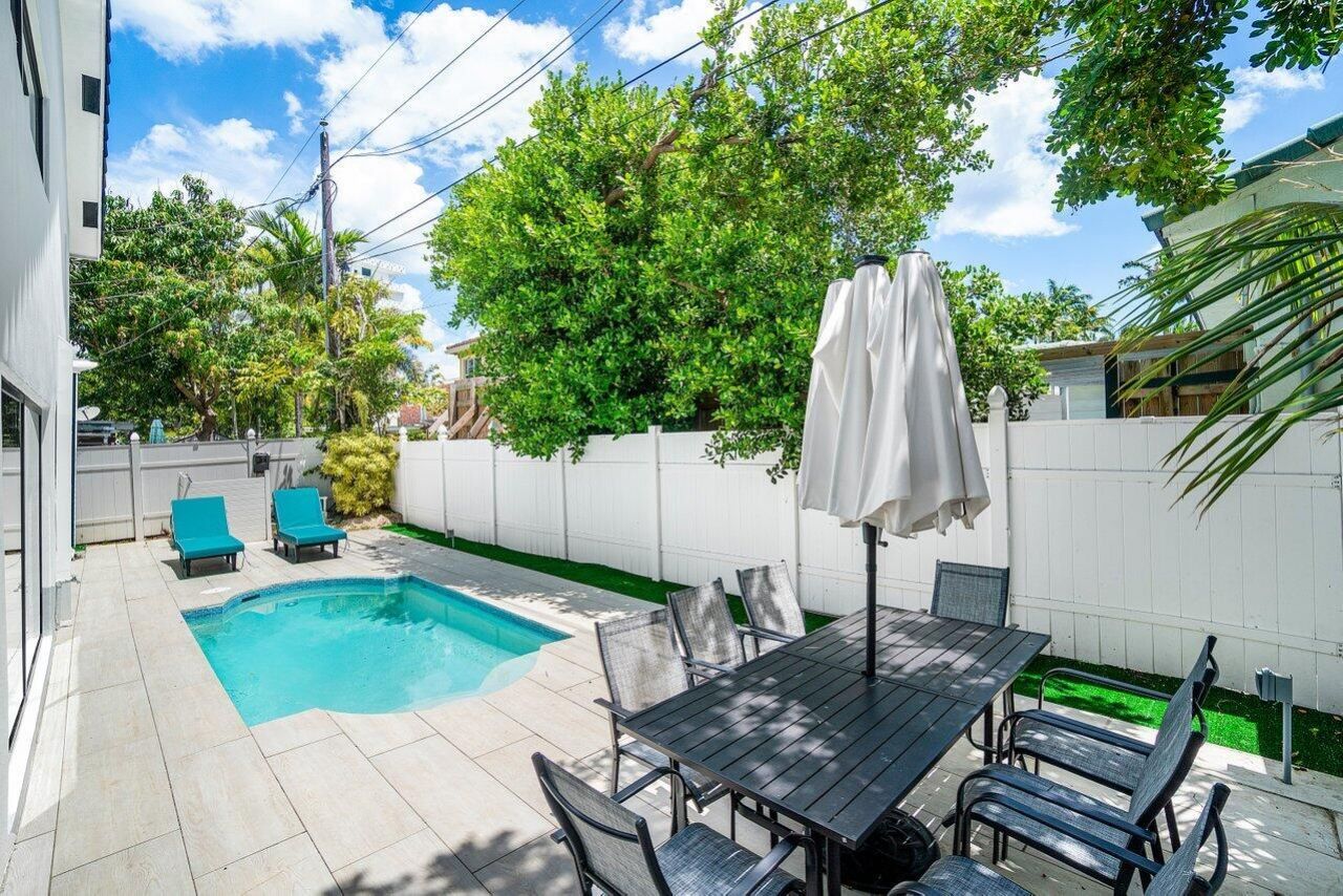 2724 N Ocean Boulevard, Fort Lauderdale, FL 33308 Photo