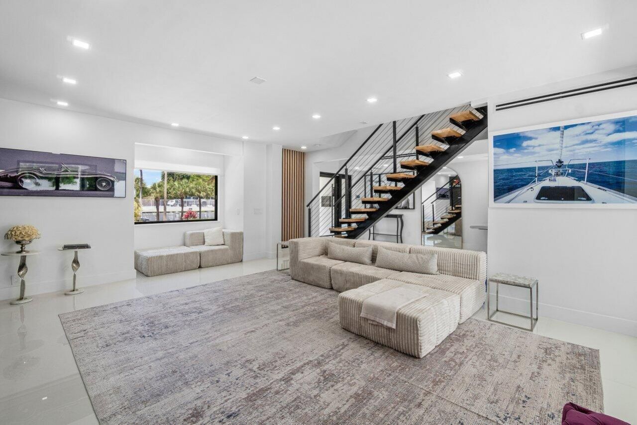 2724 N Ocean Boulevard, Fort Lauderdale, FL 33308 Photo