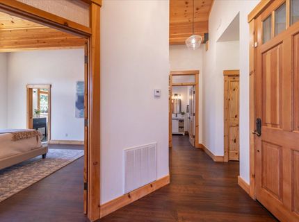 12041 Highland Avenue, Truckee, CA 96161 Photo
