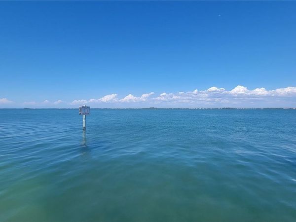 2 CAUSEWAY BOULEVARD , Unit 101, DUNEDIN, FL 34698