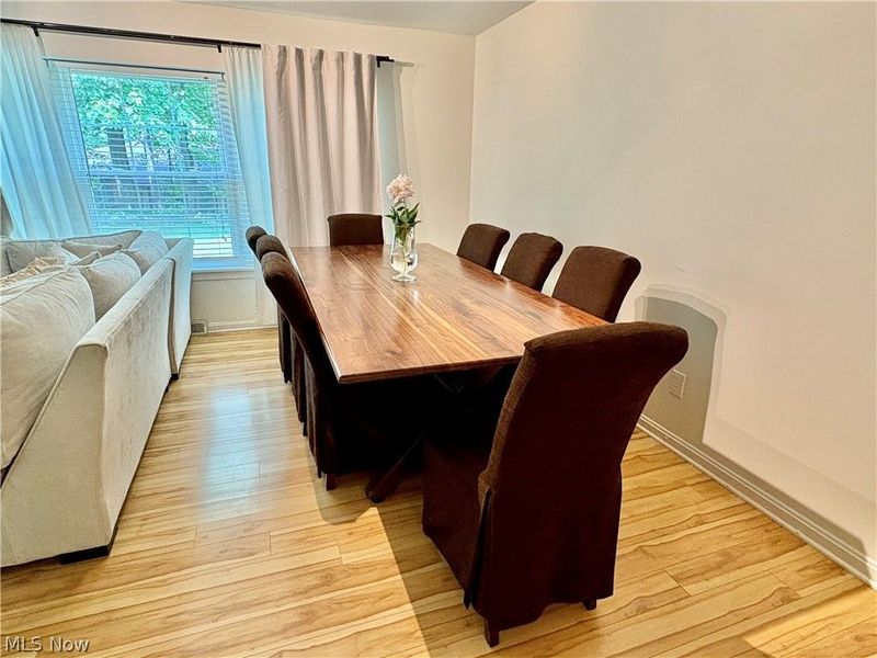 6910 Carriage Hill Drive, Unit 103, Brecksville, OH 44141 Photo 6