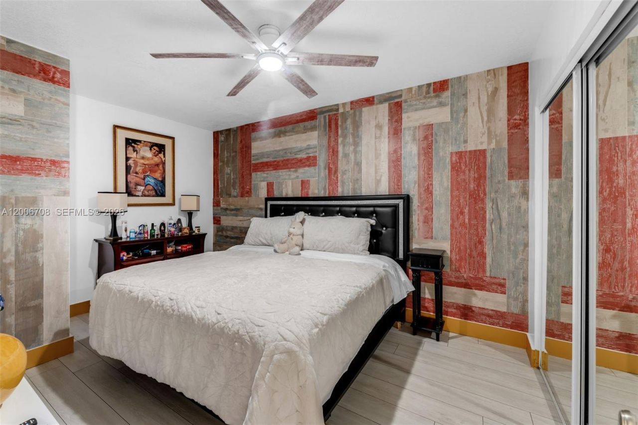 1870 NW 32nd Ave , Miami, FL 33125 Photo