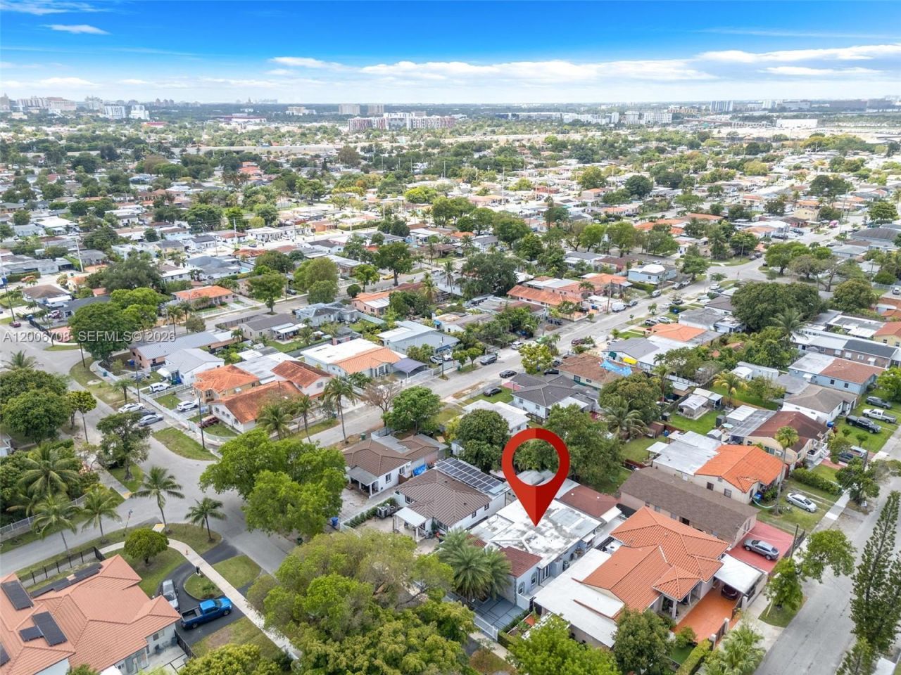 1870 NW 32nd Ave , Miami, FL 33125 Photo