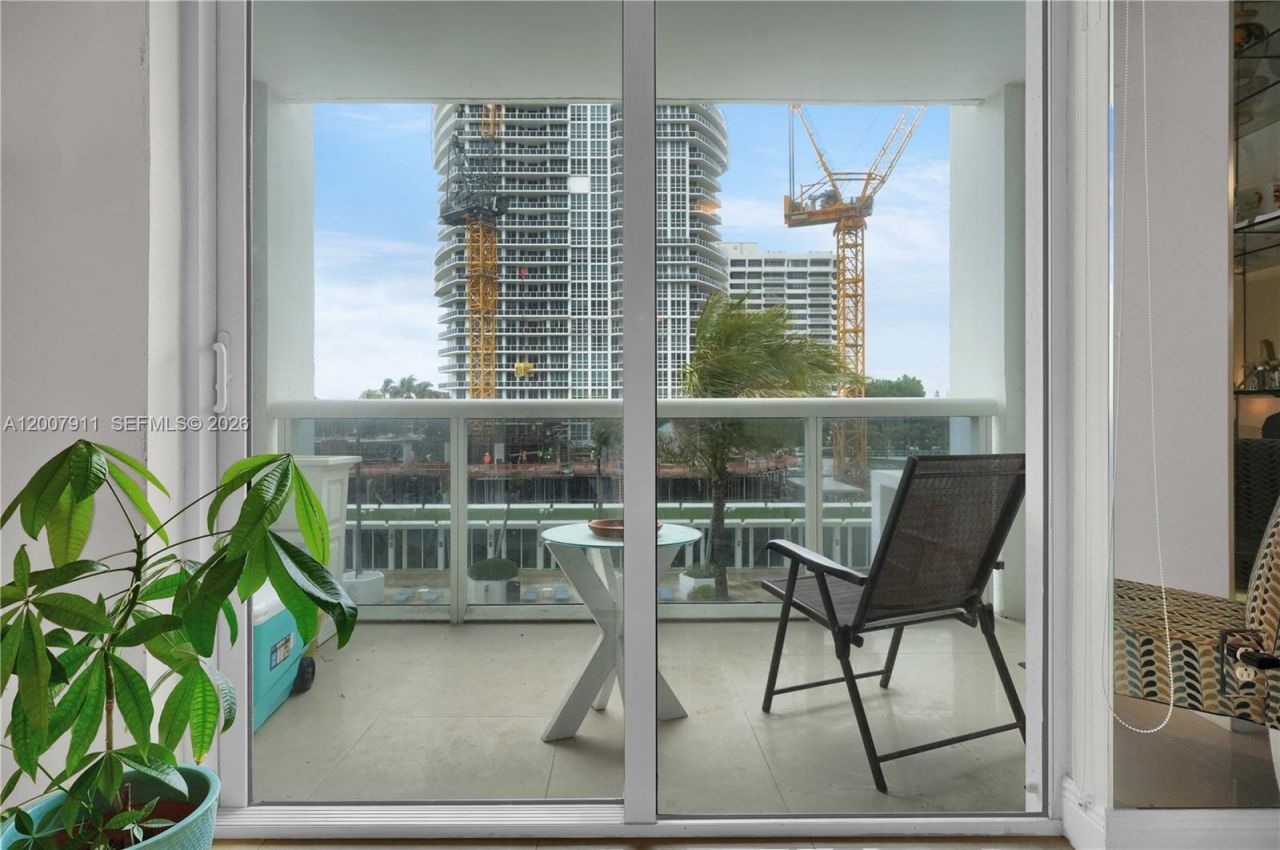 10275 Collins Ave , Unit 315, Bal Harbour, FL 33154 Photo