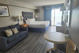 1207 S Ocean Blvd. photo 4