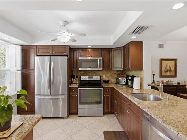 3004 Portofino Isle, Unit E2, Coconut Creek, FL 33066