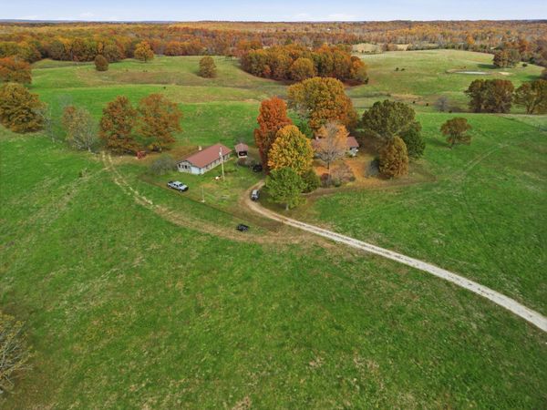 10776 State Rte Pp , West Plains, MO 65775