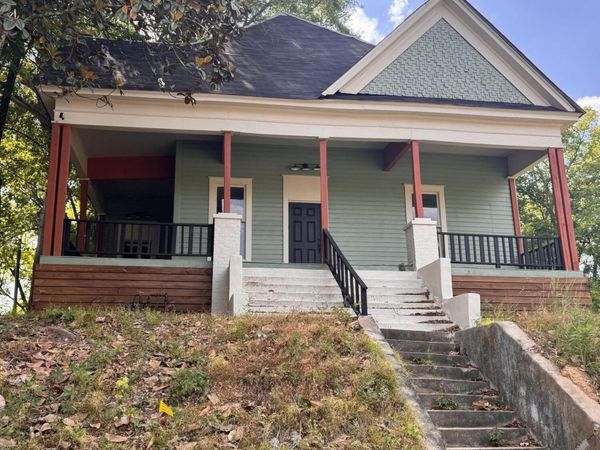 1911 28th Ave., Meridian, MS 39301