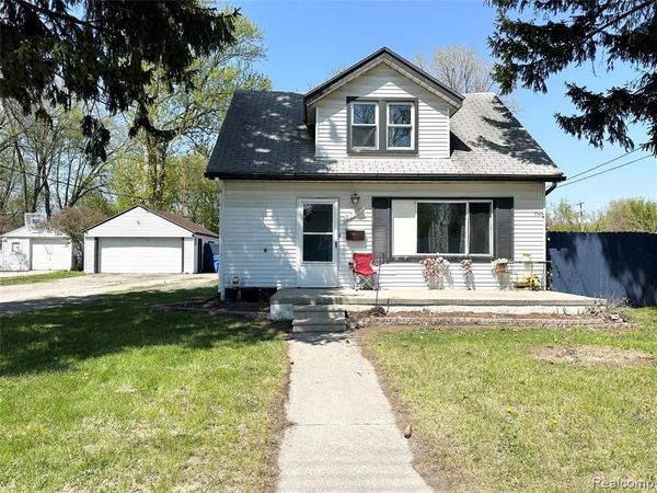 3701 Berkshire Avenue , Warren, MI 48091