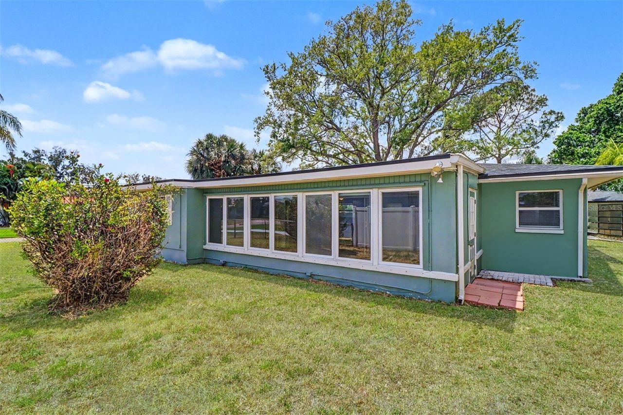 7901 3rd Street N, Saint Petersburg, FL 33702 Photo