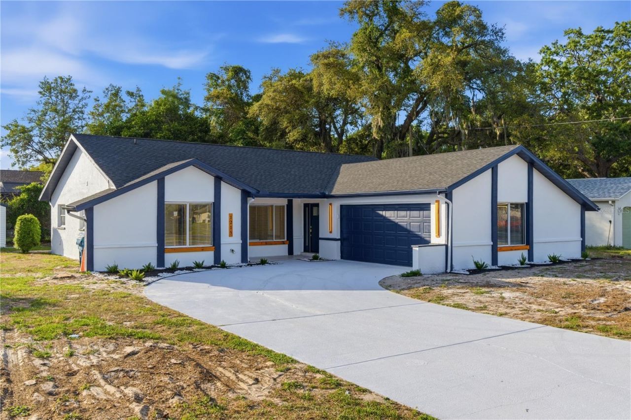 1215 Waterfall Drive , Spring Hill, FL 34608 Photo