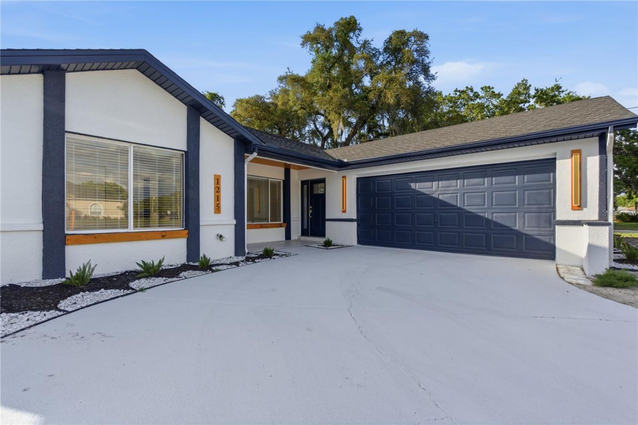 1215 Waterfall Drive , Spring Hill, FL 34608 Photo