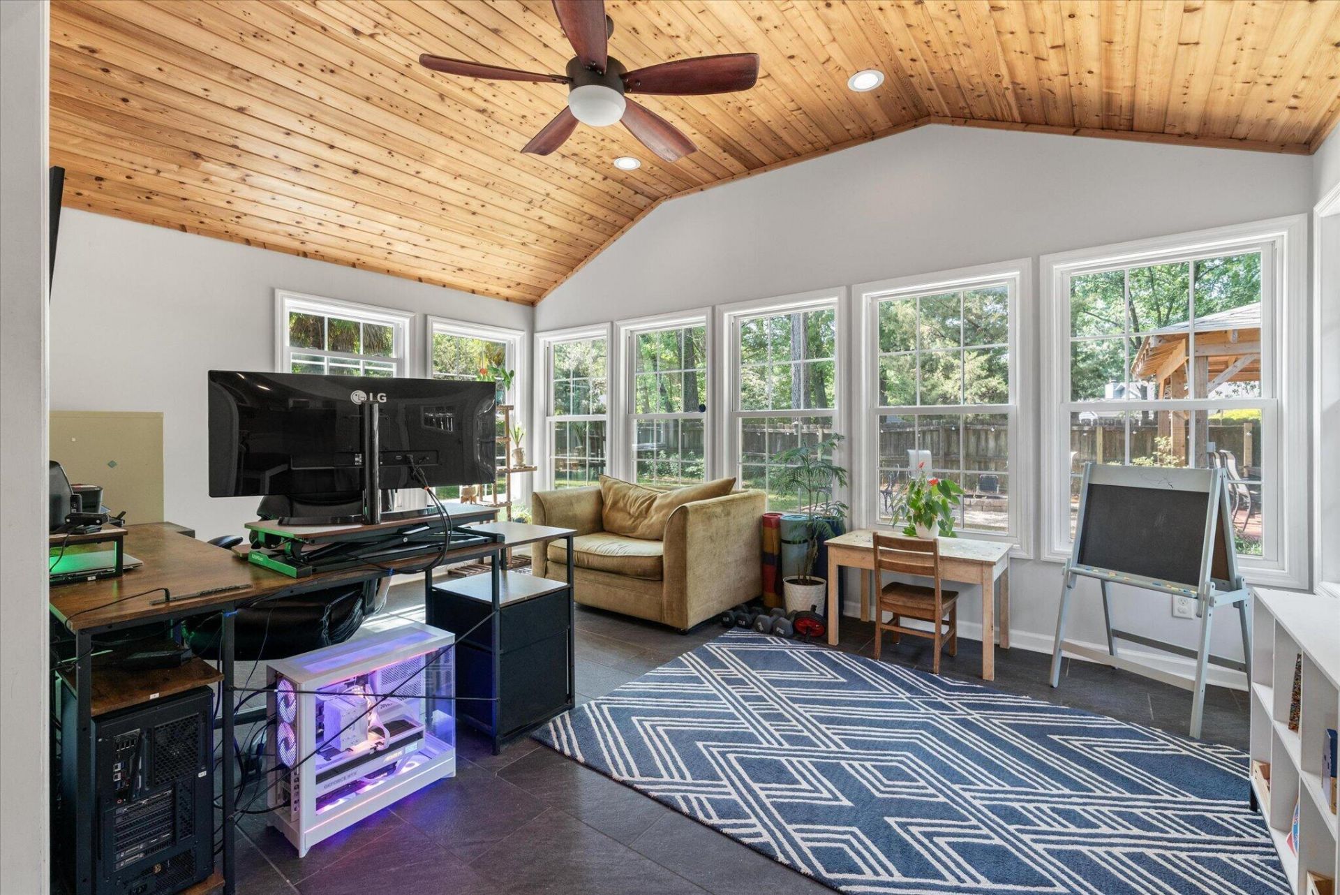 1813 Overrun Street Photo 17