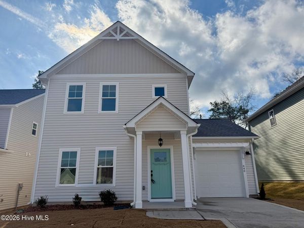 640 Chambers Drive , Southern Pines, NC 28387