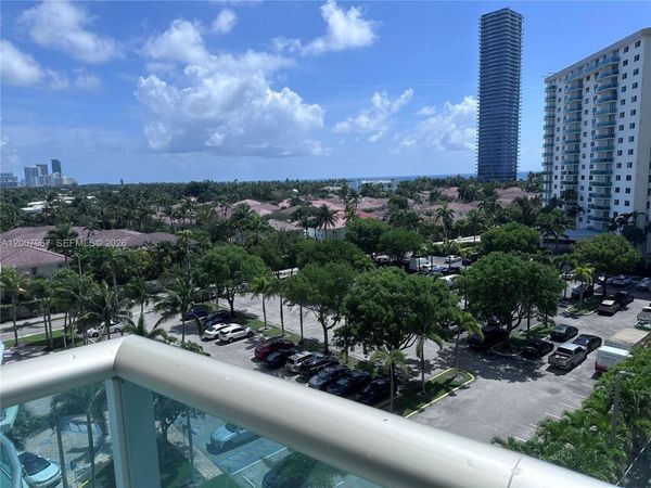 19380 Collins Ave , Unit 712, Sunny Isles Beach, FL 33160
