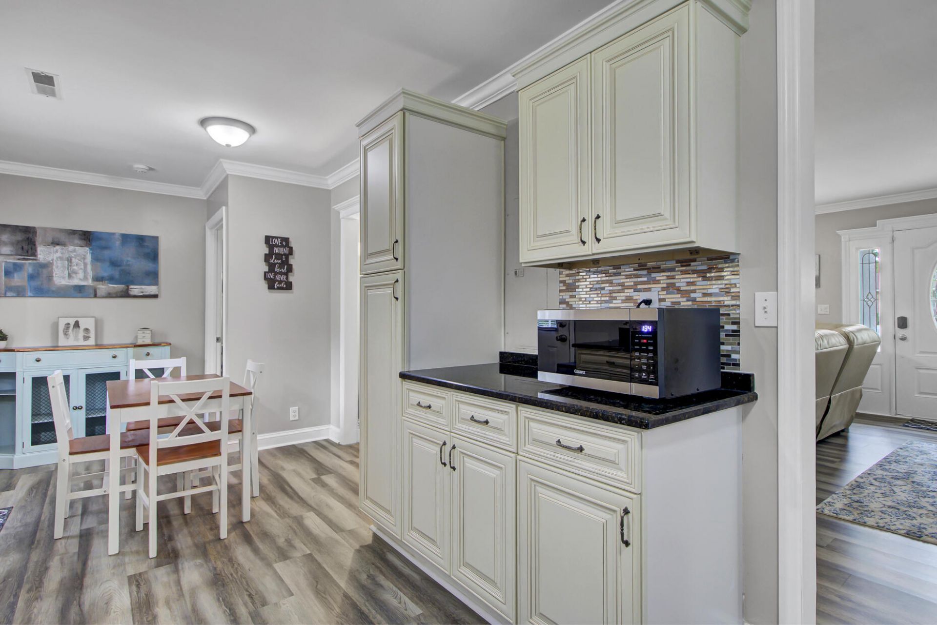 1107 Hawthorne Road Photo 8