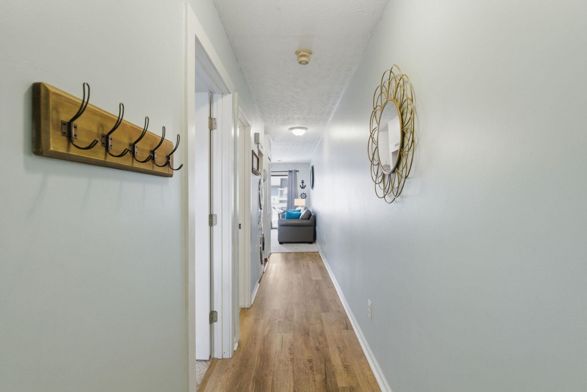 204 Maison Dr.  Photo 4