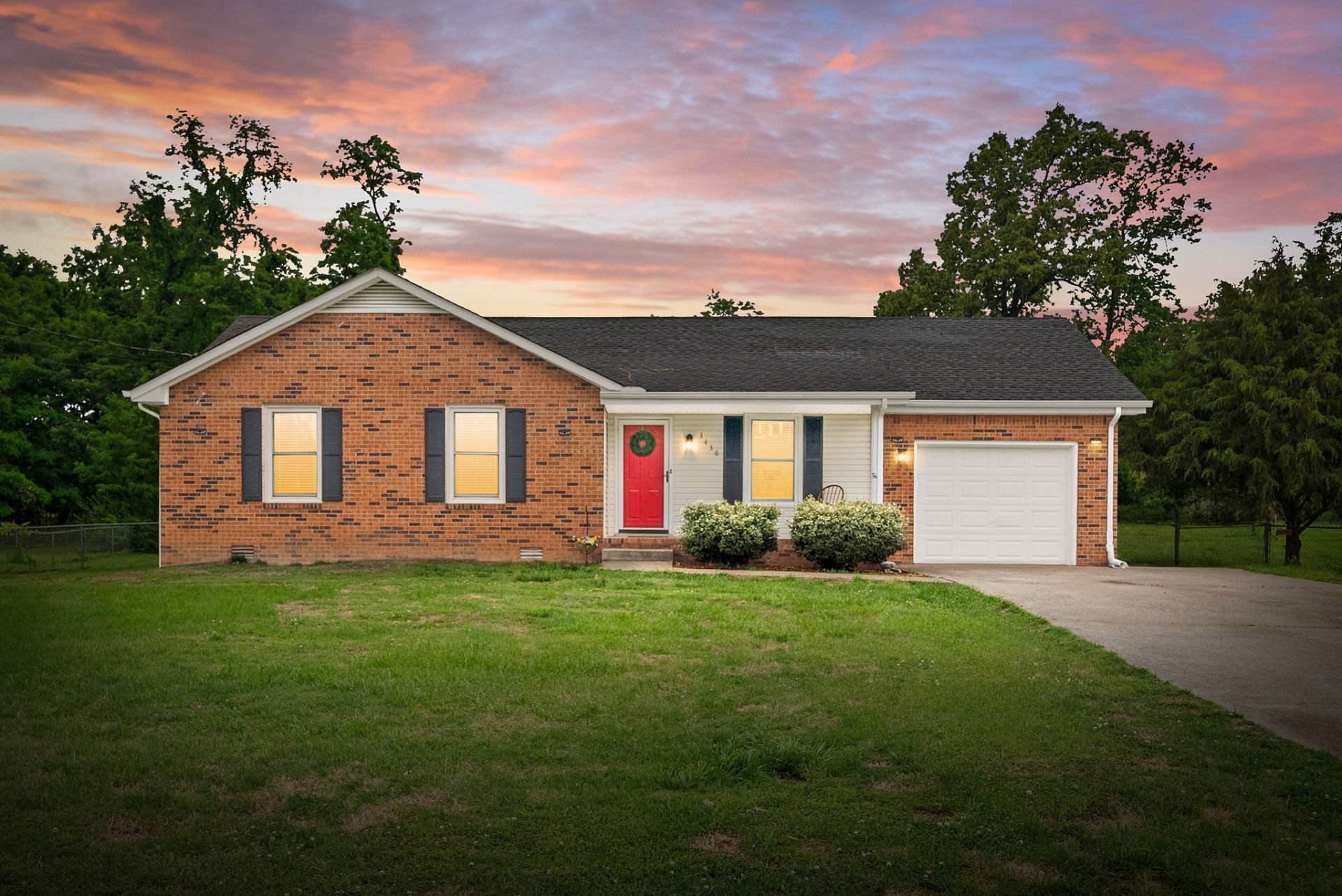 3436 Melrose Dr, Clarksville, TN 37042 Main Photo