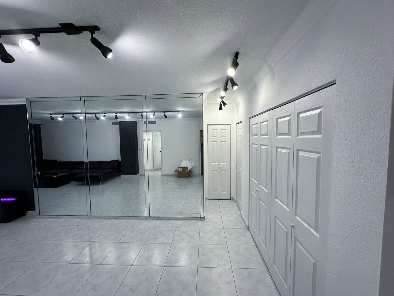 1985 S Ocean Drive, Unit 16b, Hallandale Beach, FL 33009 Photo
