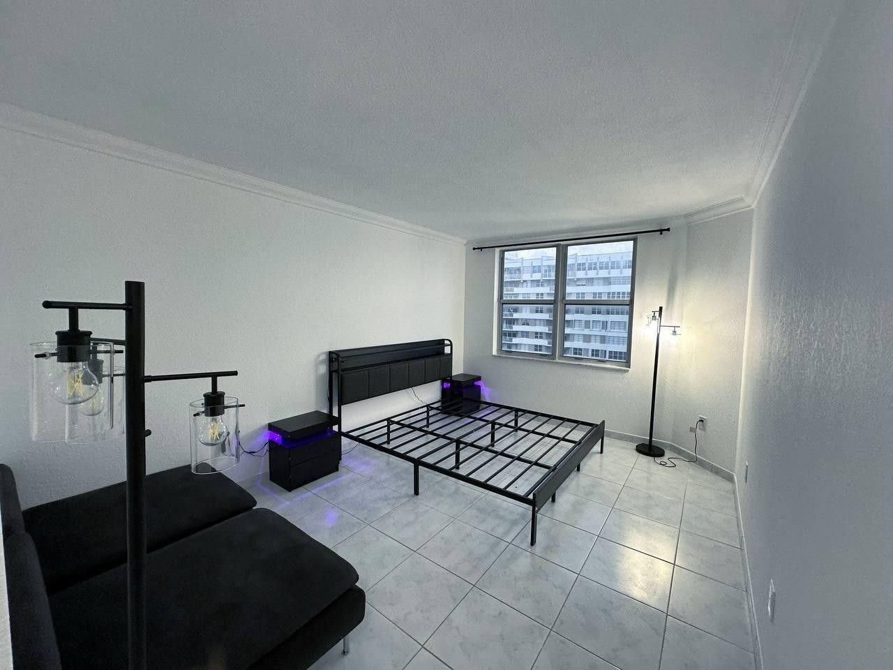 1985 S Ocean Drive, Unit 16b, Hallandale Beach, FL 33009 Photo