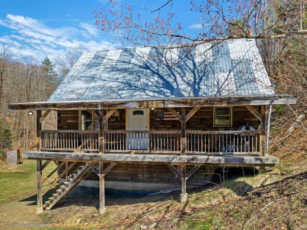 124 Clarksville Road, Tunbridge, VT 05077