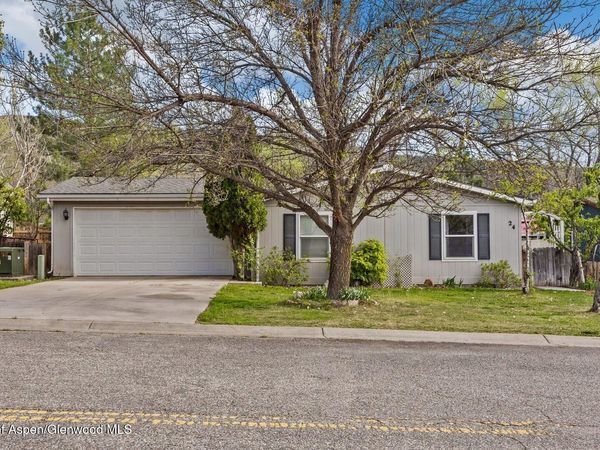 24 E Bonanza Place, Parachute, CO 81635