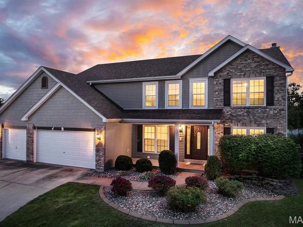 6 Parsons Creek Court, O'Fallon, MO 63366