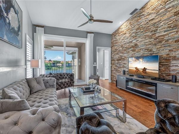 2540 Aspen Creek LN, Unit 201, NAPLES, FL 34119