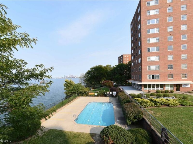 11850 Edgewater Drive, Unit 619, Lakewood, OH 44107 Photo 24