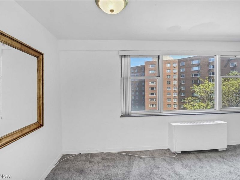 11850 Edgewater Drive, Unit 619, Lakewood, OH 44107 Photo 8