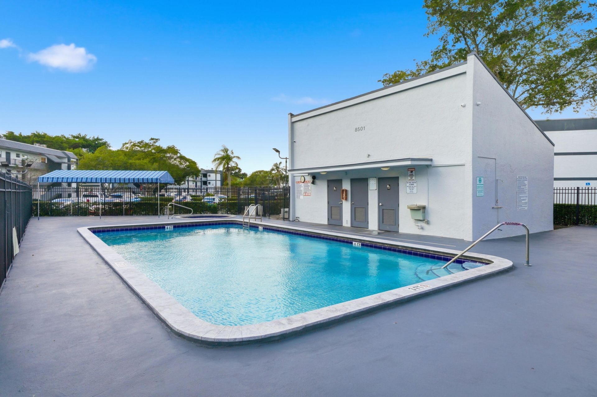 8330 Sands Point, Unit N302, Tamarac, FL 33321 Photo