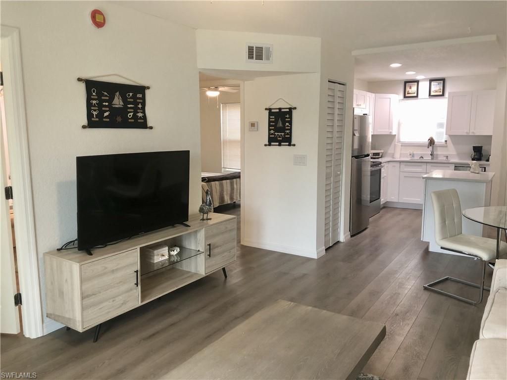 16881 Davis Rd , Unit 214, Fort Myers, FL 33908 Photo