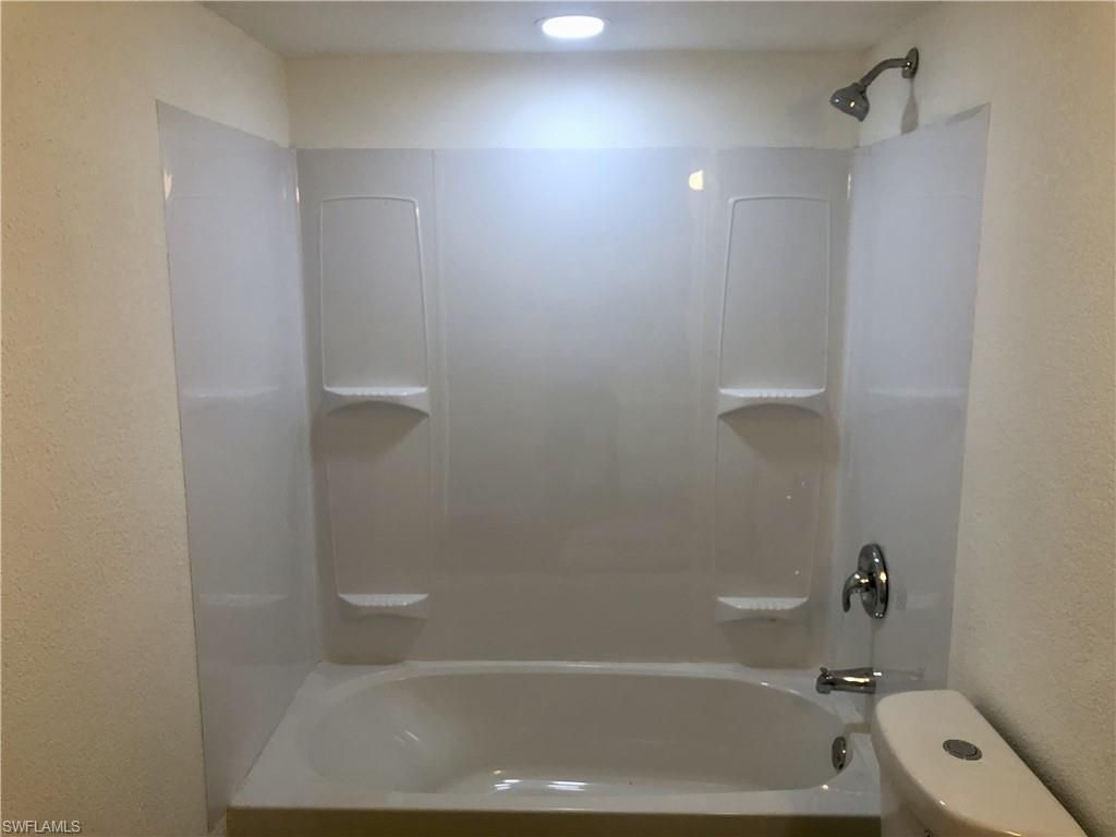 16881 Davis Rd , Unit 214, Fort Myers, FL 33908 Photo