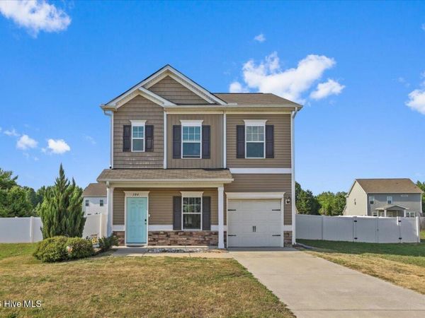 104 Log Oak Place , Goldsboro, NC 27534