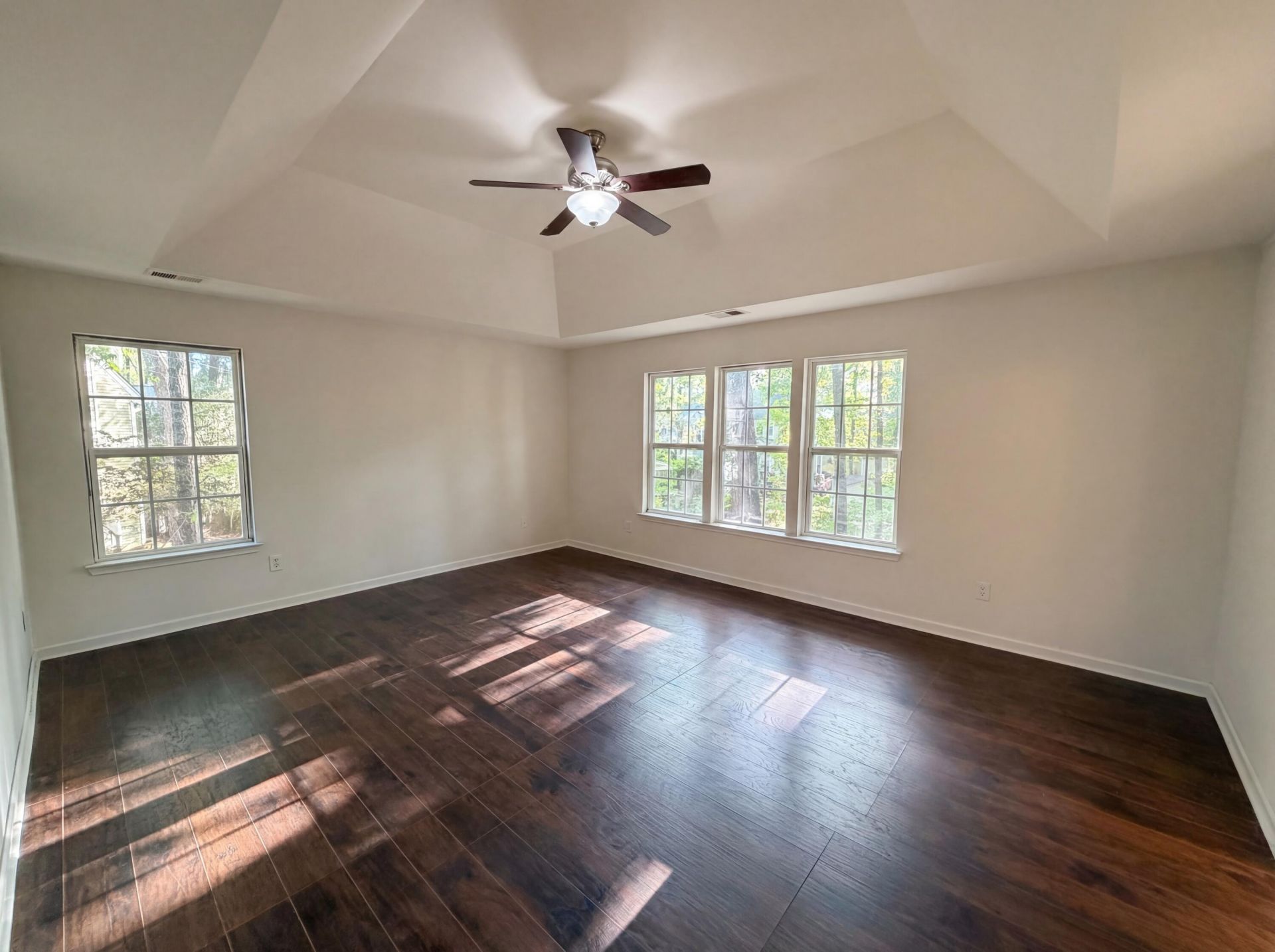 8692 Hickory Creek Court Photo 10