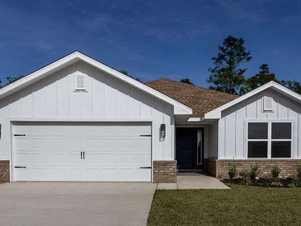 5270 Hidden Pines Cir, Milton, FL 32583