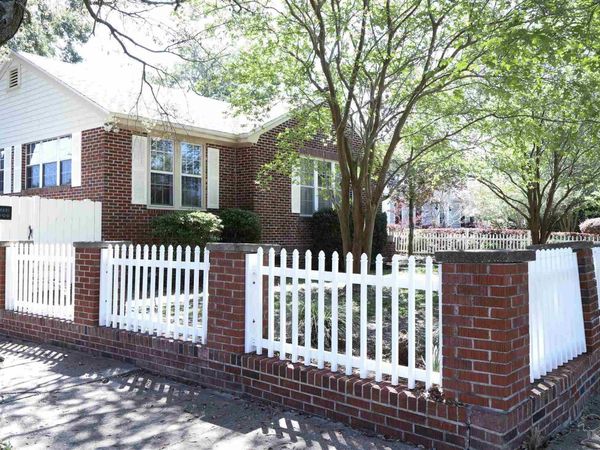 1540 N Spring St, Pensacola, FL 32501