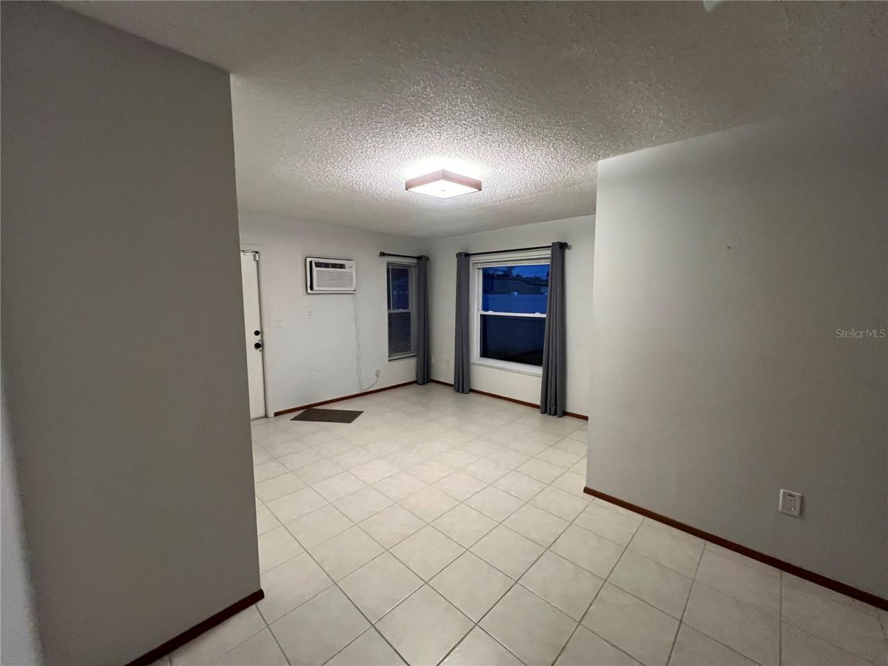 3710 Wilkinson Road, Sarasota, FL 34233 Photo