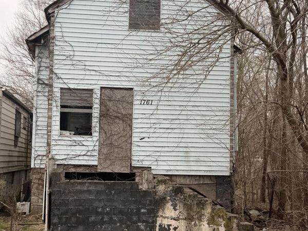 1761 Polk Street , Gary, IN 46407