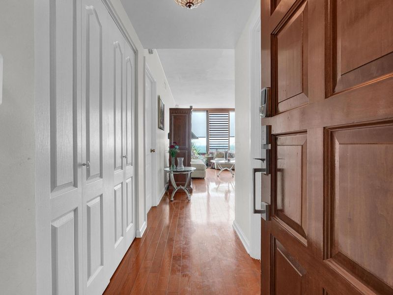 155 W Main Street, Unit 1405, Columbus, OH 43215 Photo 8
