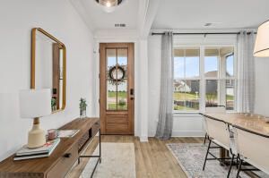 807 Abbey Gardens Lane Photo 6