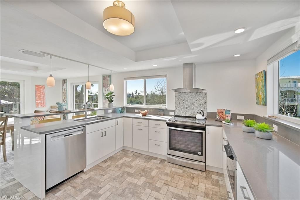 2499 Harbour Ln, Sanibel, FL 33957 Photo