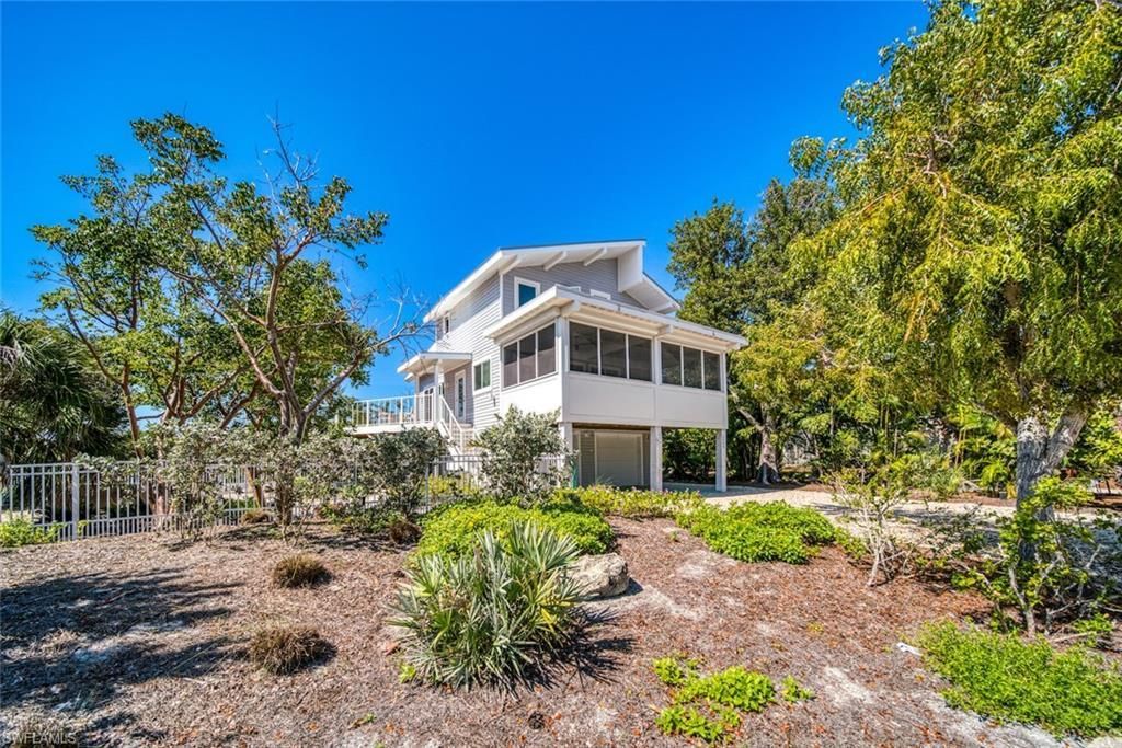 2499 Harbour Ln, Sanibel, FL 33957 Photo