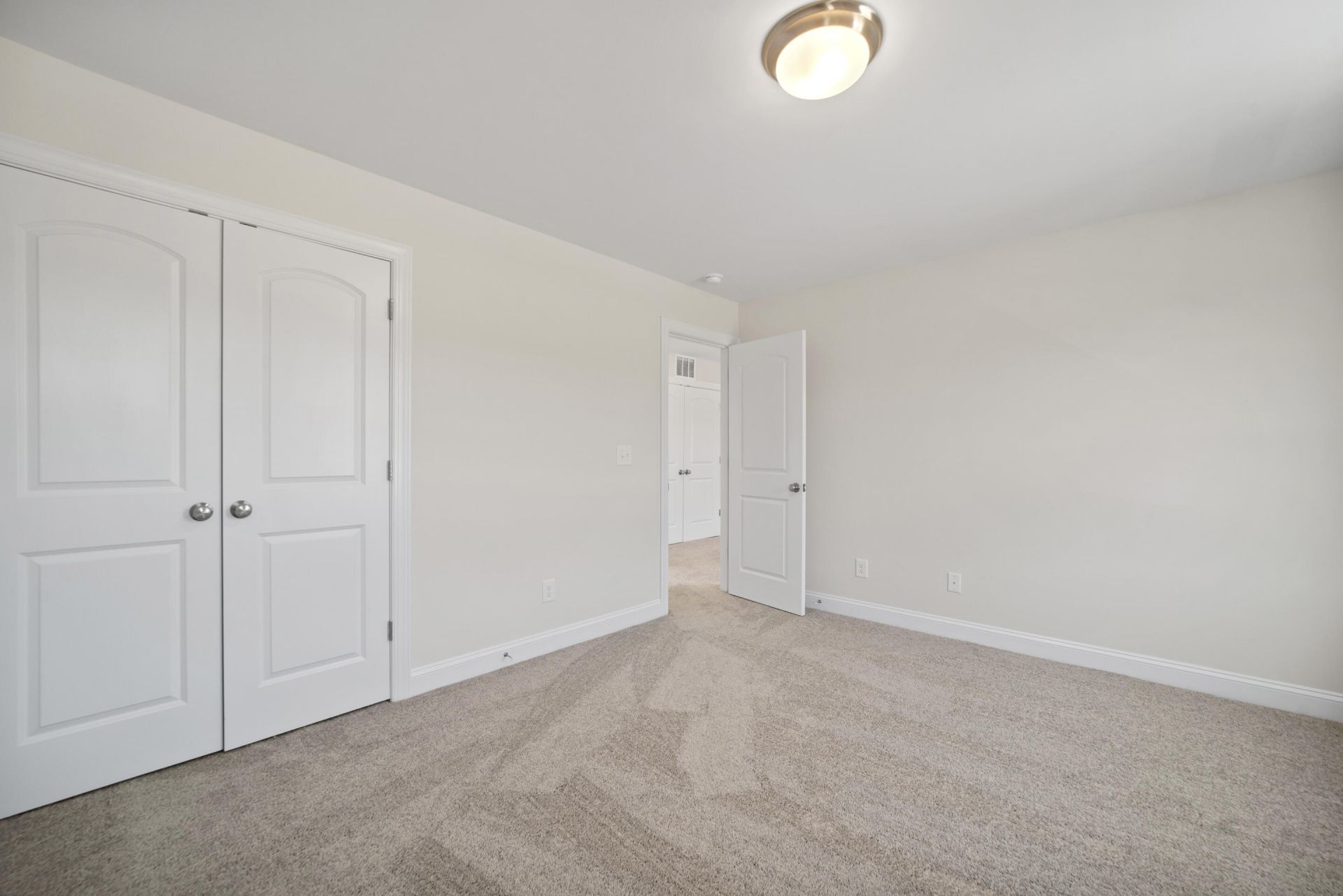 353 Blue Oak Drive Photo 13