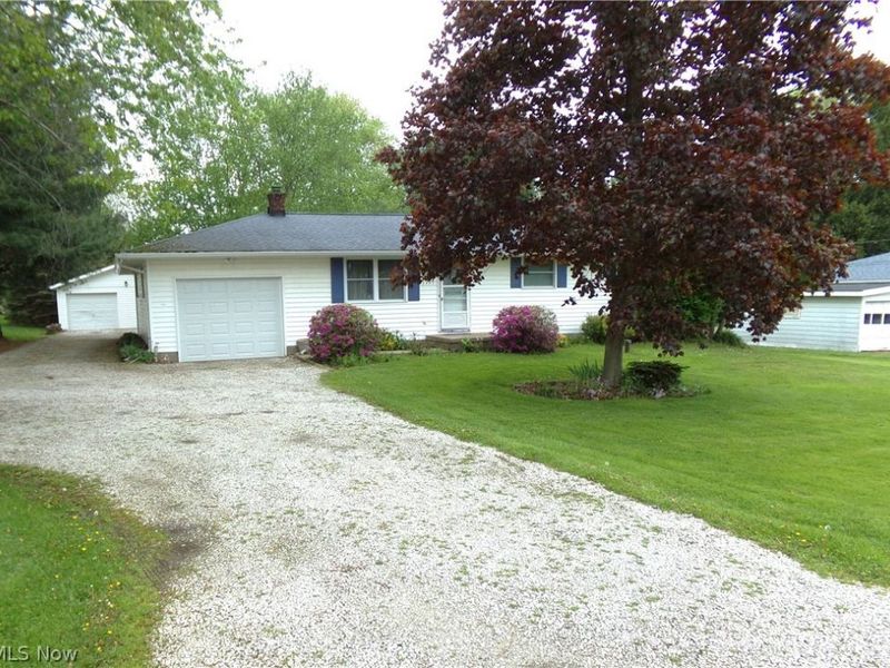 3447 Manchester Avenue SW, Massillon, OH 44647 Photo 1