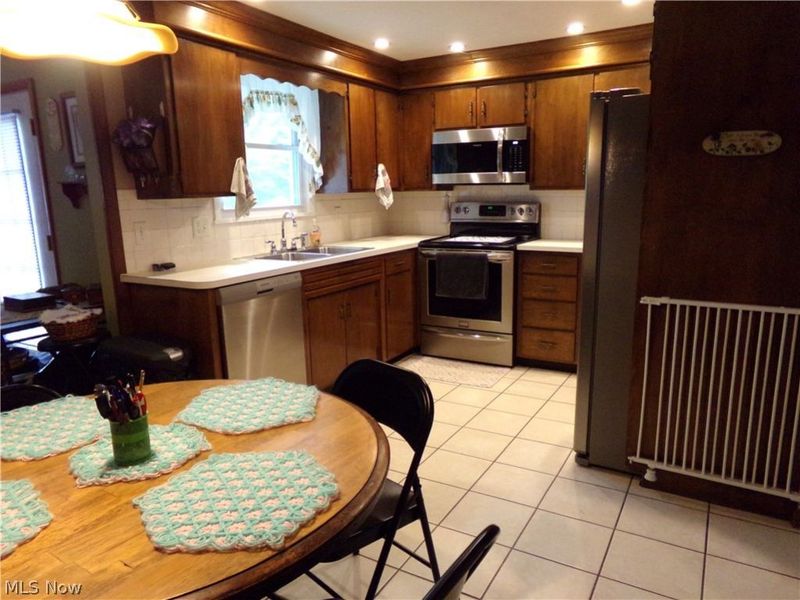 3447 Manchester Avenue SW, Massillon, OH 44647 Photo 4