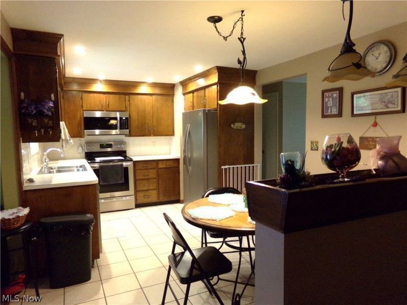 3447 Manchester Avenue SW, Massillon, OH 44647 Photo 5