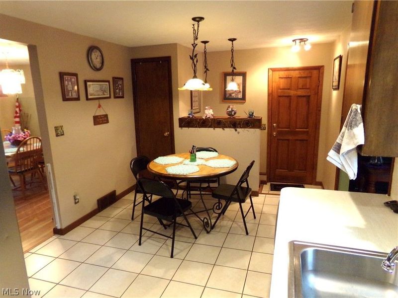 3447 Manchester Avenue SW, Massillon, OH 44647 Photo 6