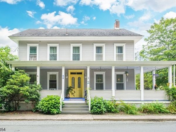 55 Valley St, Knowlton, NJ 07832